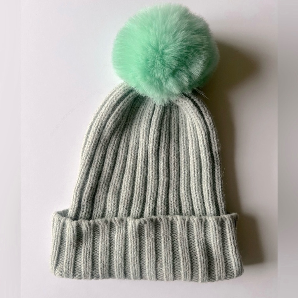 Athleta Pom Beanie